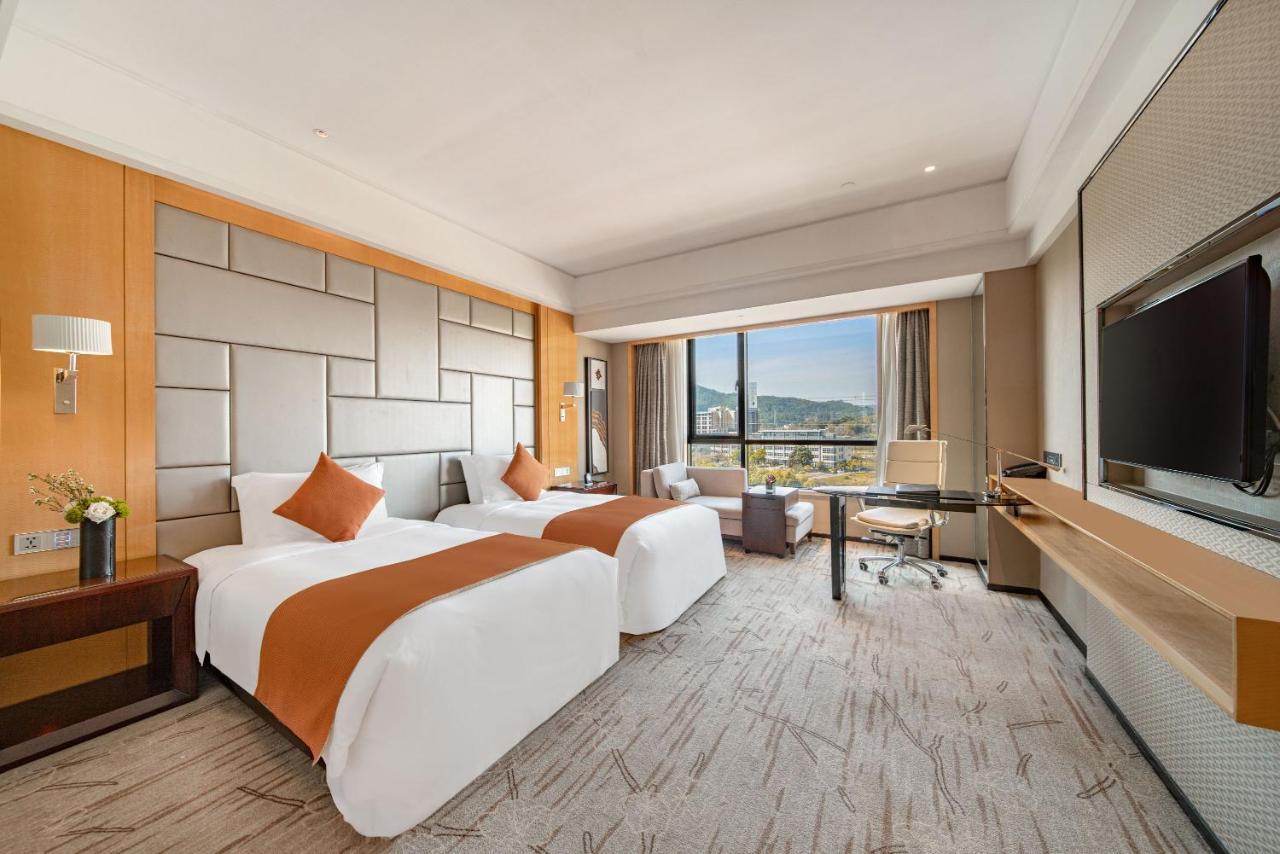 Swissotel Guangzhou Exterior foto
