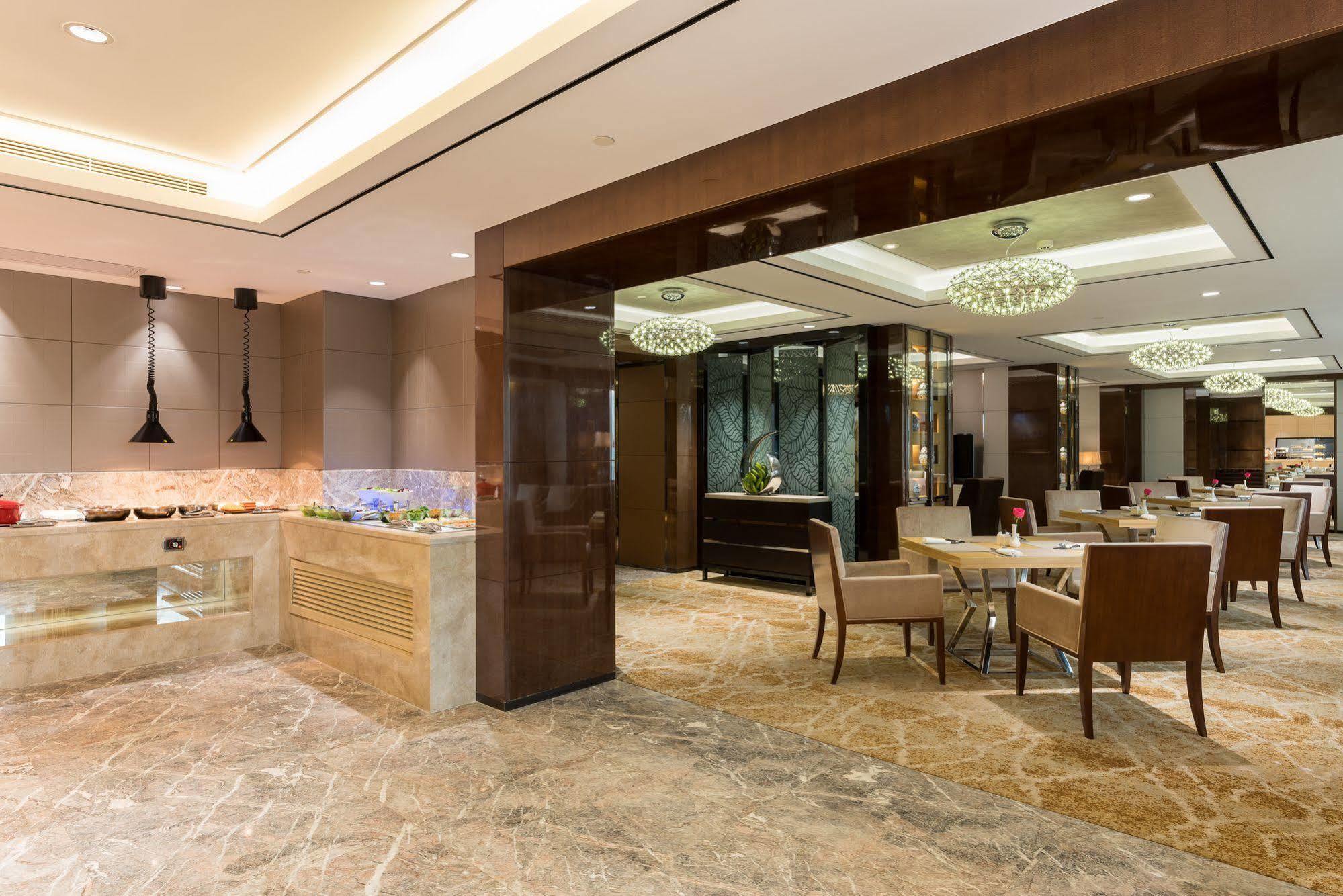 Swissotel Guangzhou Exterior foto